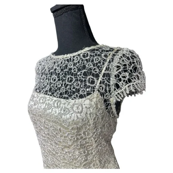 Cachet Cream silver Lace Mini Dress Size 14 - Picture 2 of 10
